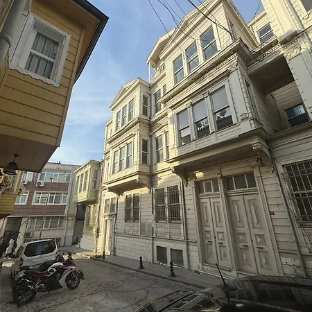 Grand Sueleymaniye 3* Istanbul